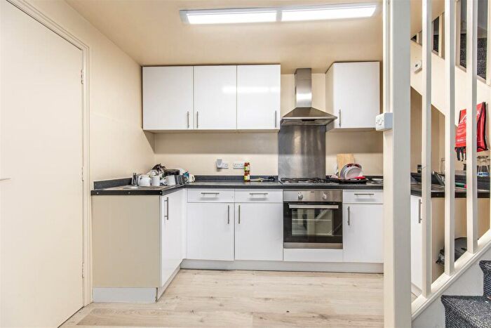 6 Bedroom Terraced House To Rent In Coleman Street, Brighton, BN2