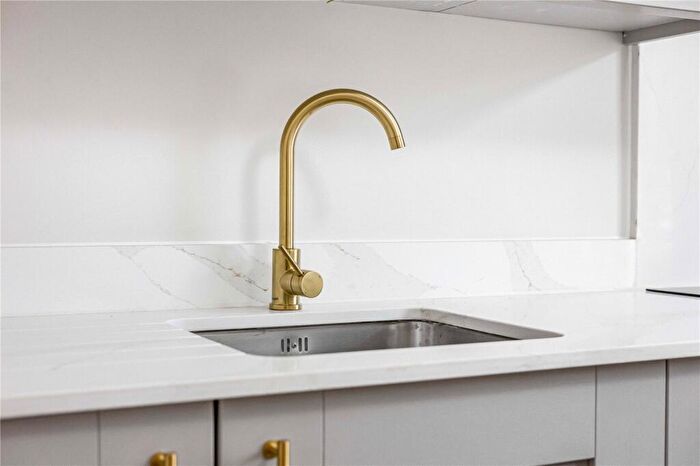 1 Bedroom Apartment To Rent In Lorne Street, Reading, RG1