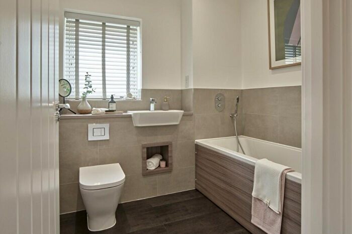 4 Bedroom Detached House For Sale In Off London Road, Newhall, Harlow, CM17