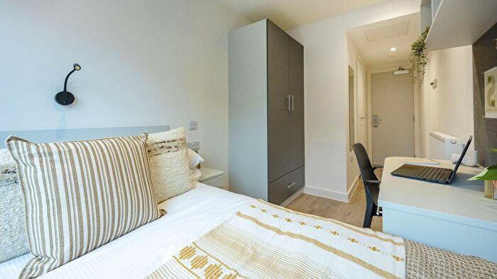 1 Bedroom Flat To Rent In St James Boulevard, Newcastle Upon Tyne, NE4