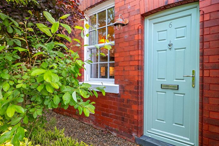 2 Bedroom End Of Terrace House For Sale In Franklands Fold, Longton, Preston, PR4