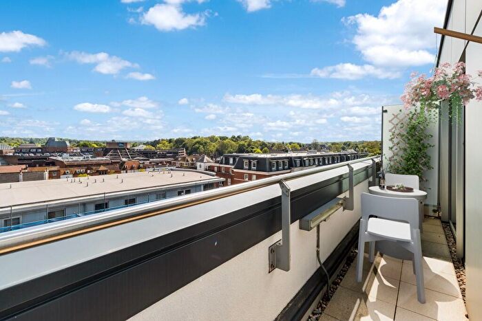 2 Bedroom Apartment To Rent In Station Approach, Epsom, Surrey, KT19