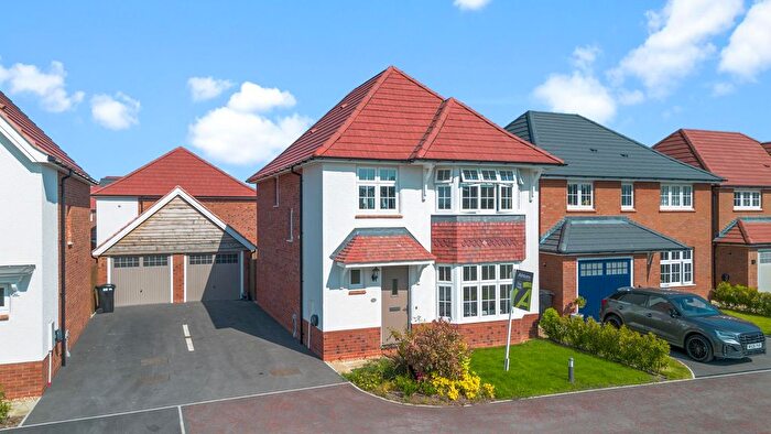 4 Bedroom Detached House For Sale In Haybedore Close, Daresbury, WA4