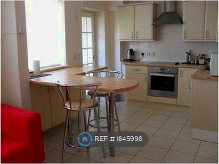 4 Bedroom Terraced House To Rent In Hunter Close, Potters Bar, EN6