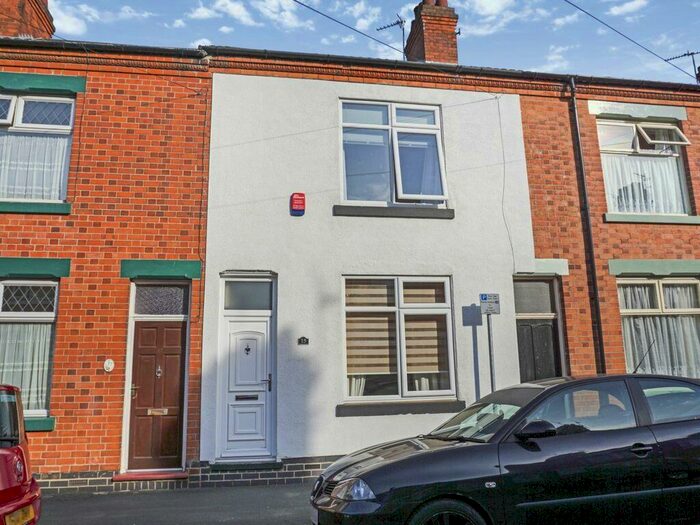 3 Bedroom Terraced House To Rent In Grange Street, Loughborough, Leics, LE11