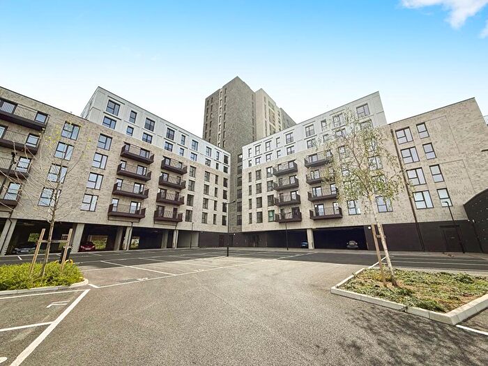 2 Bedroom Apartment To Rent In Burnt Mill, Harlow, CM20