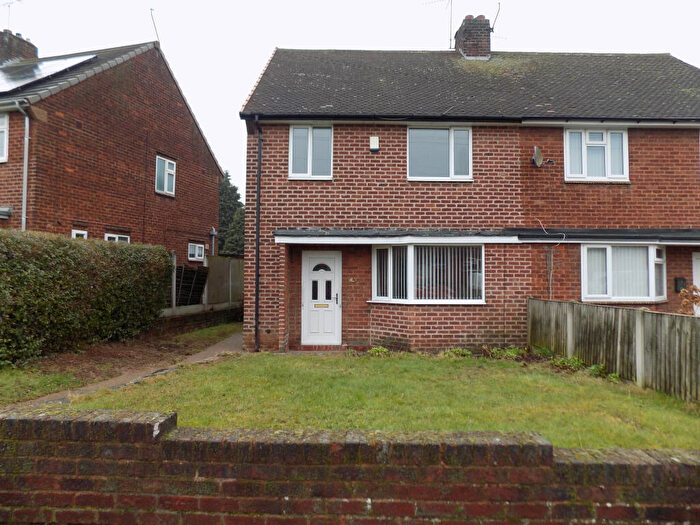 3 Bedroom Semi-Detached House To Rent In Prince Charles Road, Worksop, S81
