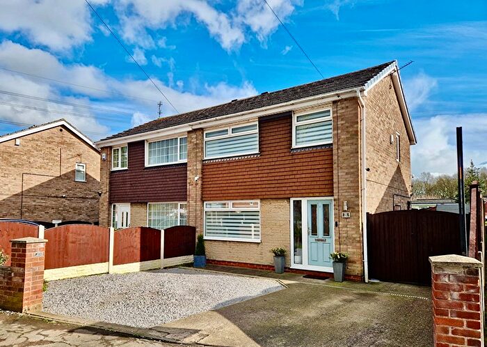 3 Bedroom Semi-Detached House For Sale In Longton Road, Kirk Sandall, Doncaster, DN3