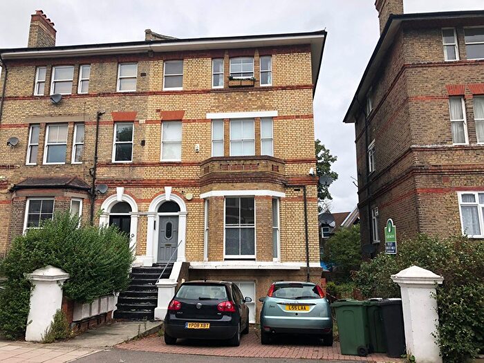 1 Bedroom Flat To Rent In Alexandra Drive, London, SE19