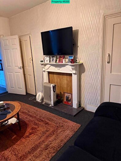 Flat To Rent In Kingsley Terrace, Newcastle Upon Tyne, NE4