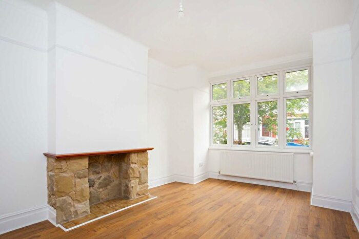 3 Bedroom Terraced House To Rent In Whitford Gardens, Mitcham, CR4