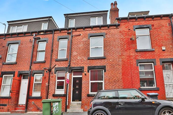 2 Bedroom Terraced House For Sale In Harold Street, Leeds, LS6