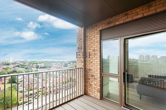 2 Bedroom Apartment To Rent In Botanist House, Seagull Lane, London, E16