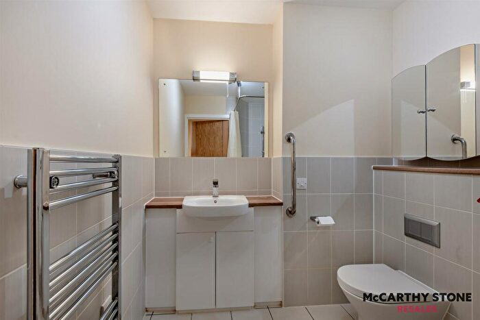 2 Bedroom Apartment For Sale In Sydney Court, Lansdown Road, Sidcup, DA14