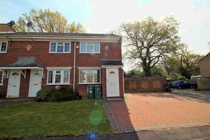 2 Bedroom End Of Terrace House To Rent In Meadbrook Gardens, Chandlers Ford, SO53