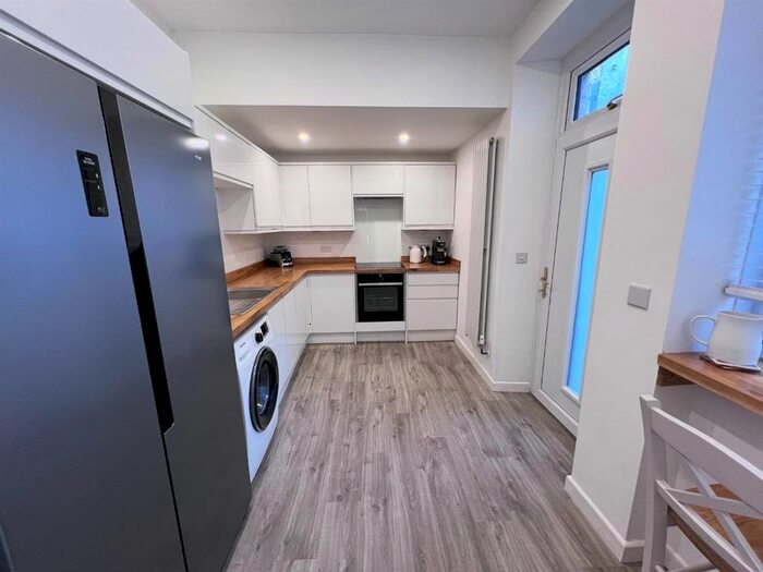 3 Bedroom Terraced House For Sale In New Road, Deri, Bargoed, CF81