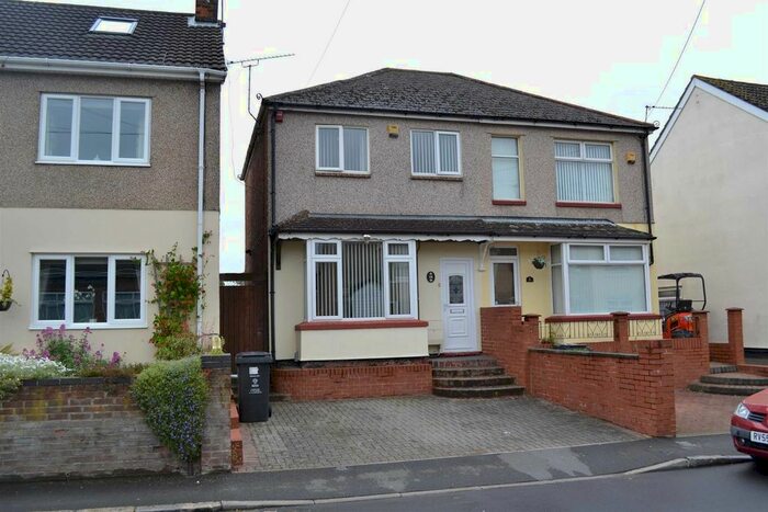 3 Bedroom Semi-Detached House To Rent In St. Philips Road, Upper Stratton, Swindon SN2