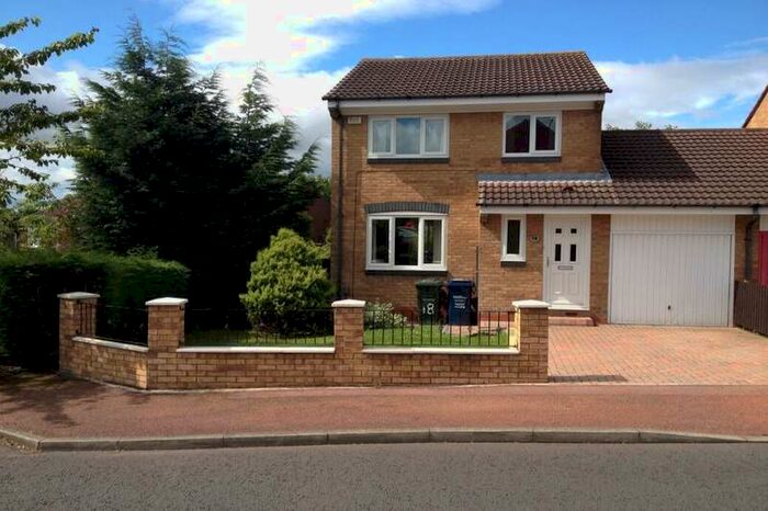 3 Bedroom Property To Rent In Wingate Close, West Denton, Newcastle Upon Tyne, NE15