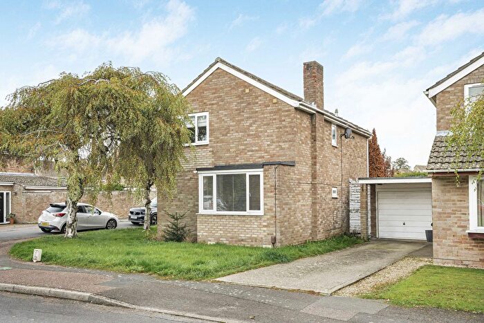 3 Bedroom Detached House For Sale In Manor Way, Kidlington, OX5