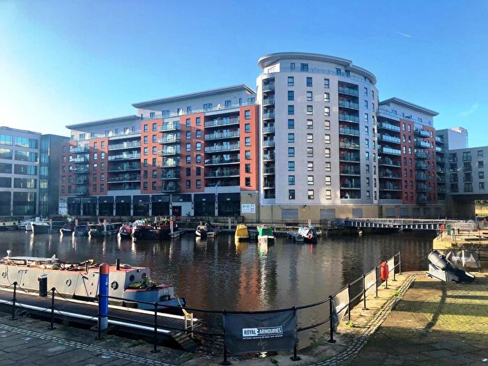 2 Bedroom Flat To Rent In Chadwick Street, Leeds, LS10