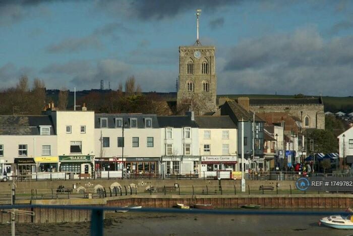 2 Bedroom Flat To Rent In Beach Green, Shoreham-By-Sea, BN43