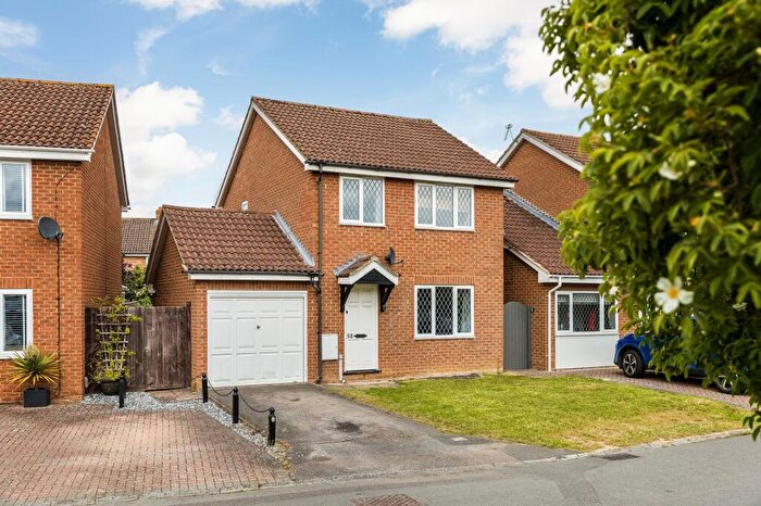 3 Bedroom Detached House For Sale In Foster Road, Abingdon, OX14
