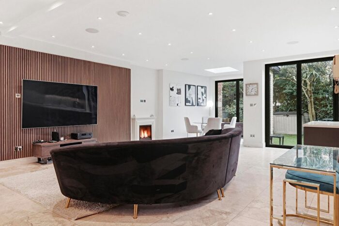 4 Bedroom Semi Detached House For Sale In Sutton Lane South, London, W4