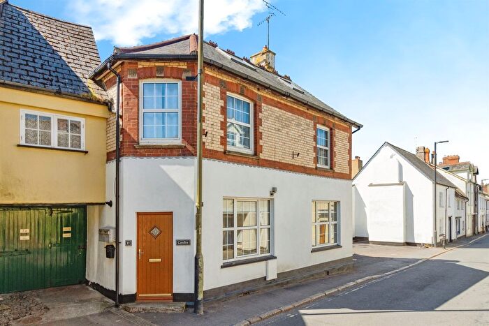 2 Bedroom Flat For Sale In Ford Street, Moretonhampstead, Newton Abbot, TQ13