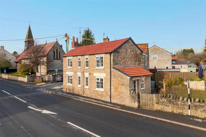 3 Bedroom Cottage For Sale In The Green, Nawton, York, YO62