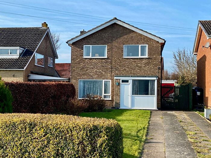 3 Bedroom Detached House For Sale In Parklands Drive, Harlaxton, Grantham, NG32