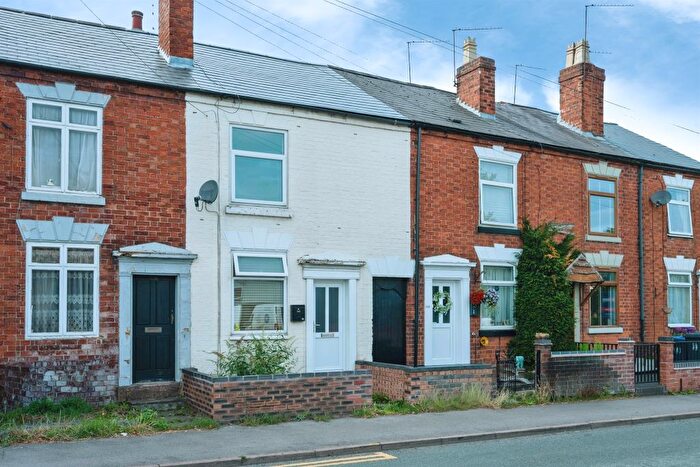 2 Bedroom Terraced House For Sale In Alcester Road, Studley, B80