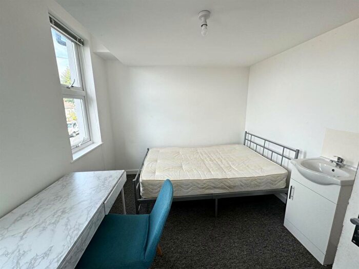 6 Bedroom House To Rent In Hartington Place, Brighton, BN2