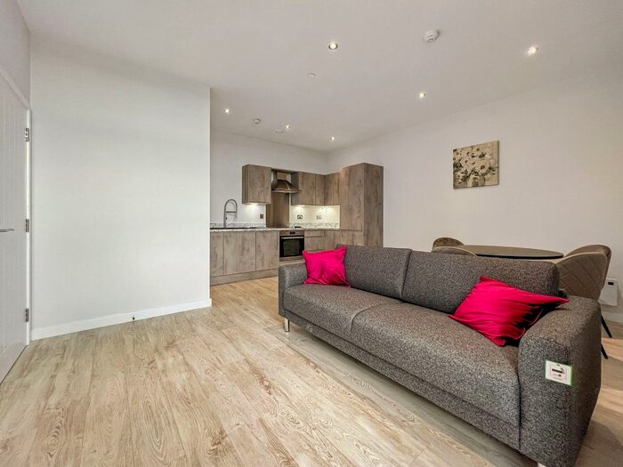 2 Bedroom Flat To Rent In Block F, Victoria Riverside, Leeds City Centre, LS10