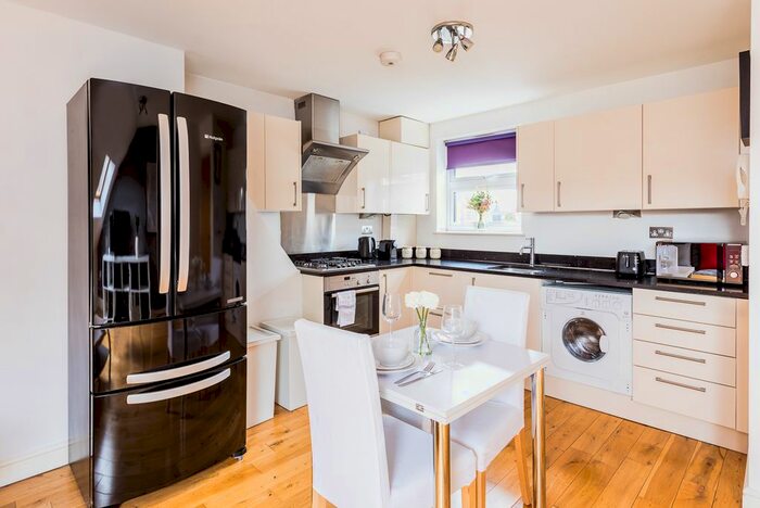 1 Bedroom Flat To Rent In Hubert Grove, London, SW9