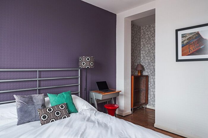 1 Bedroom Flat To Rent In Corfield Street, Tower Hamlets, E2