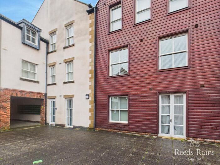 2 Bedroom Apartment To Rent In New Elvet, Durham, DH1