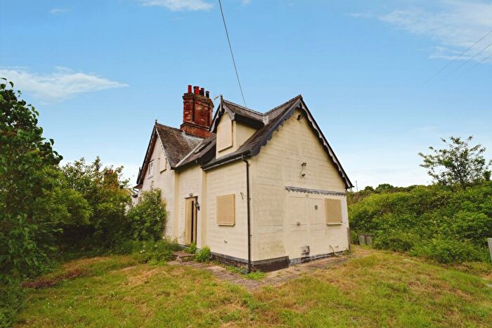3 Bedroom Semi-Detached House For Sale In Chapel Street, Stoke By Clare, Sudbury, Suffolk, CO10