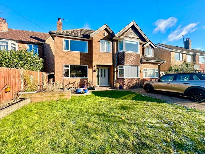 4 Bedroom Detached House To Rent In Park Road, Beeston, NG9