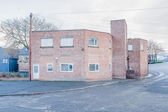 Studio To Rent In Park Row, Gateshead, Tyne And Wear, NE10