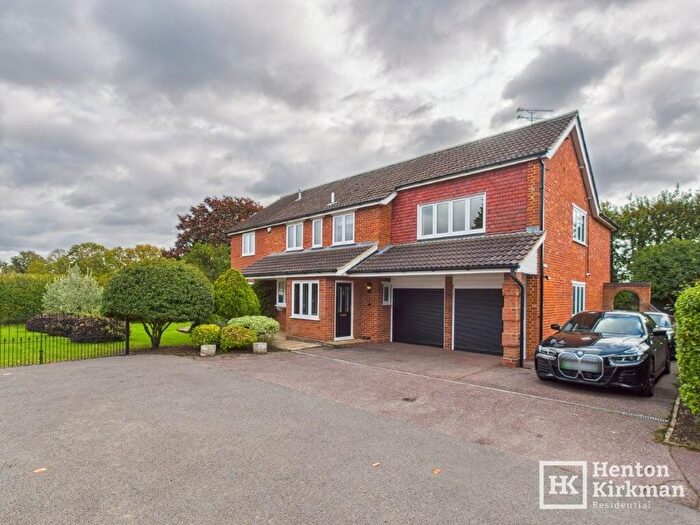 4 Bedroom Detached House To Rent In The Paddock, Stock, CM4