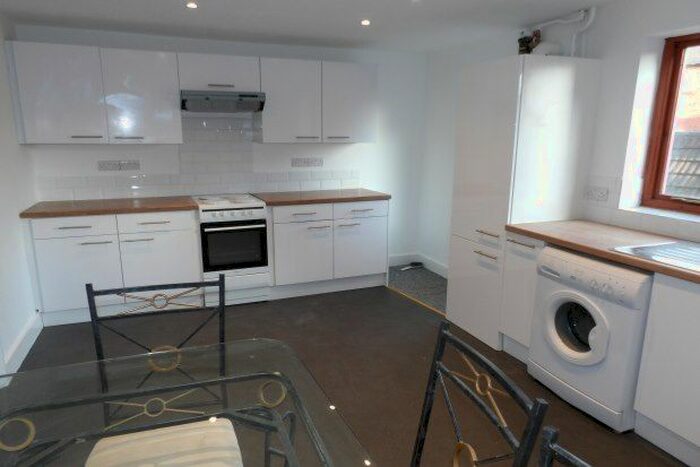 2 Bedroom Flat To Rent In Portland Street, Newark, NG24