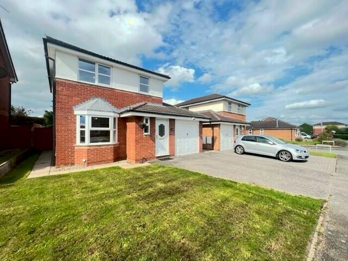 3 Bedroom Detached House To Rent In Davenham Way, Middlewich, CW10