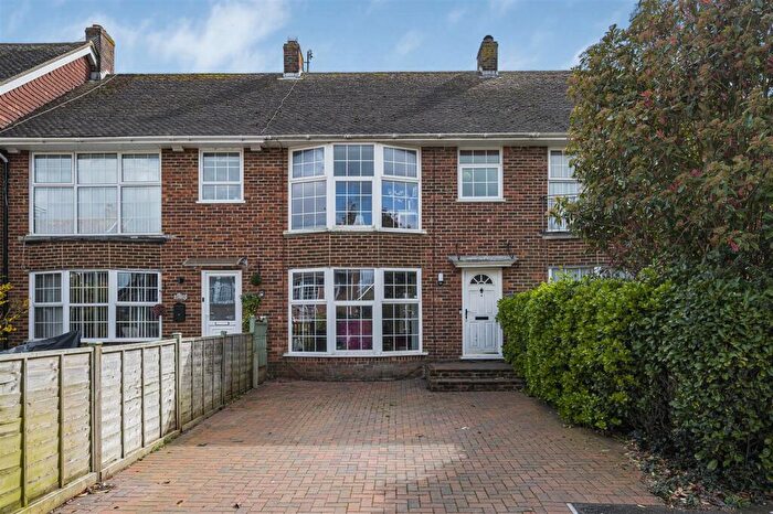 3 Bedroom House For Sale In Blue Haze Avenue, Seaford, BN25