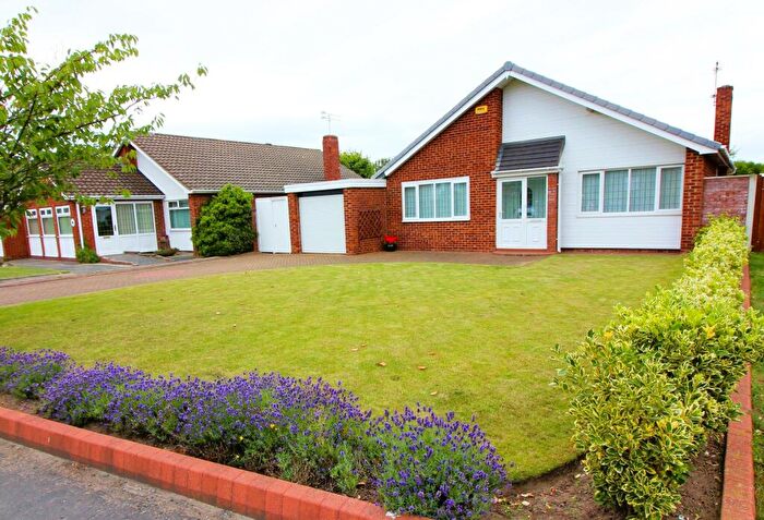 3 Bedroom Bungalow To Rent In Harrington Road, Formby, L37