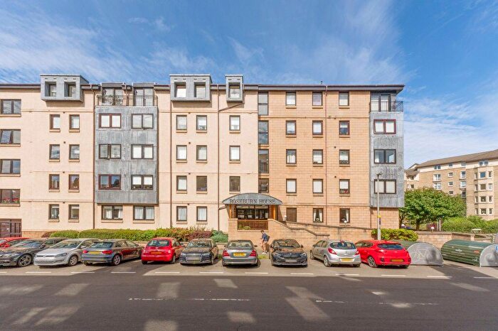 1 Bedroom Retirement Property For Sale In / Roseburn Drive, Edinburgh, EH12