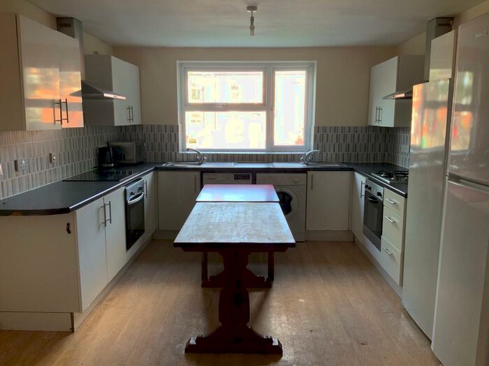 9 Bedroom Detached House To Rent In Egerton Road, Fallowfield, M14