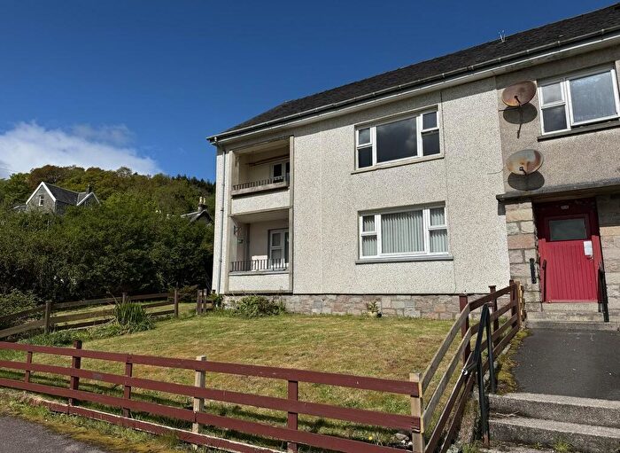 2 Bedroom Apartment For Sale In Seaside Park, Ardrishaig, Lochgilphead, PA30