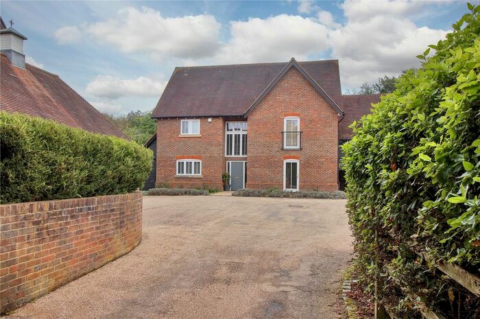 4 Bedroom Link Detached House For Sale In The Old Saw Mill, Long Mill Lane, Platt, Sevenoaks, TN15