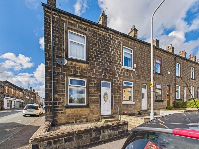 4 Bedroom Property For Sale In Britannia Street, Bingley, BD16