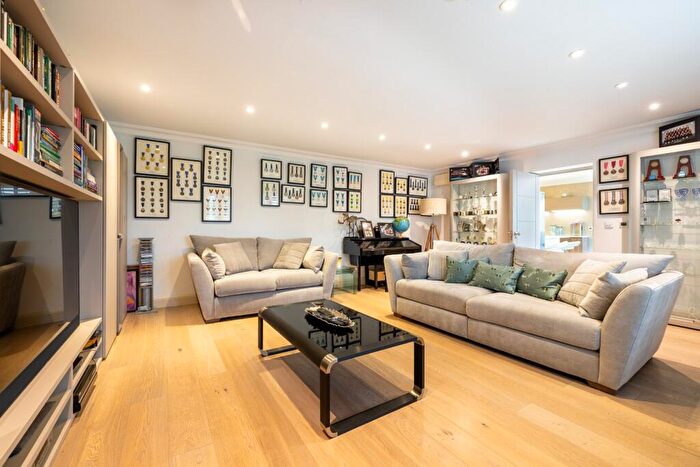 5 Bedroom Detached House For Sale In Butleigh, Between Glastonbury & Castle Cary, BA6